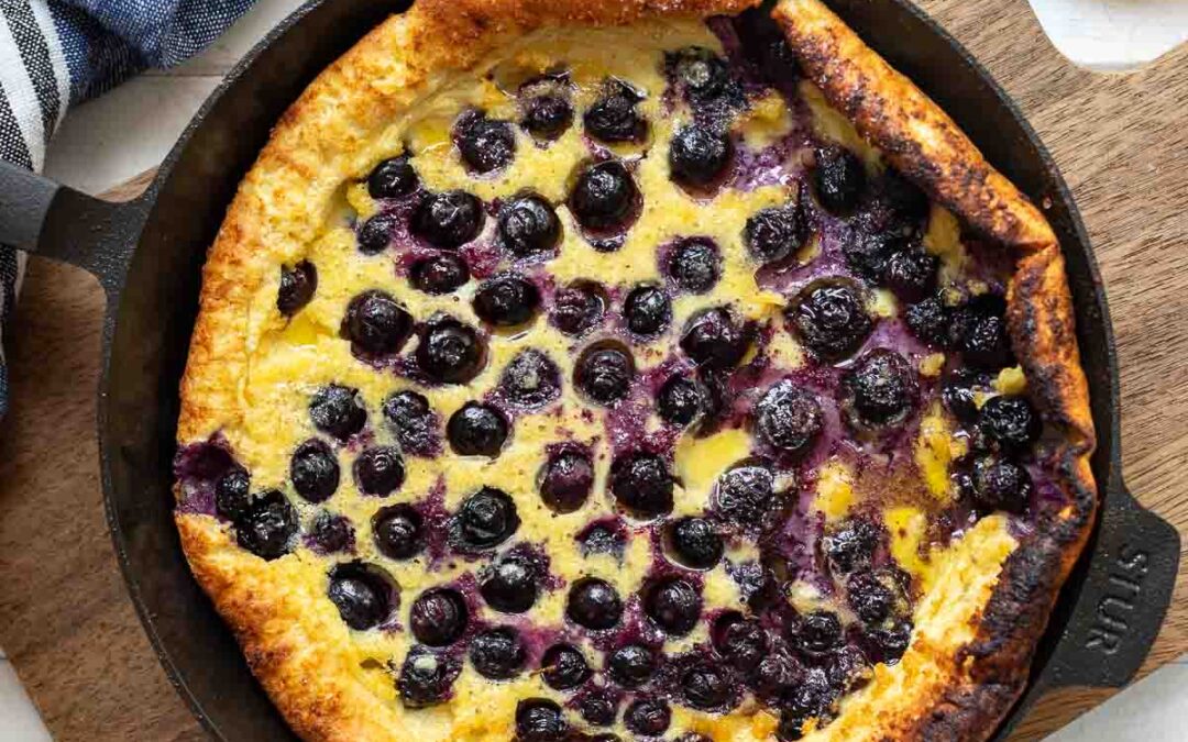Ofen-Pfannkuchen mit Heidelbeeren (glutenfrei)